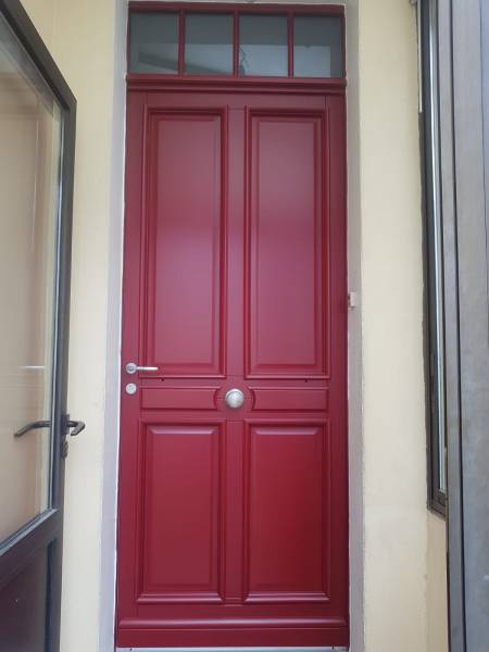 REMPLACEMENT PORTE ENTRÉE ALU / BOIS  ET PVC  A GRENOBLE